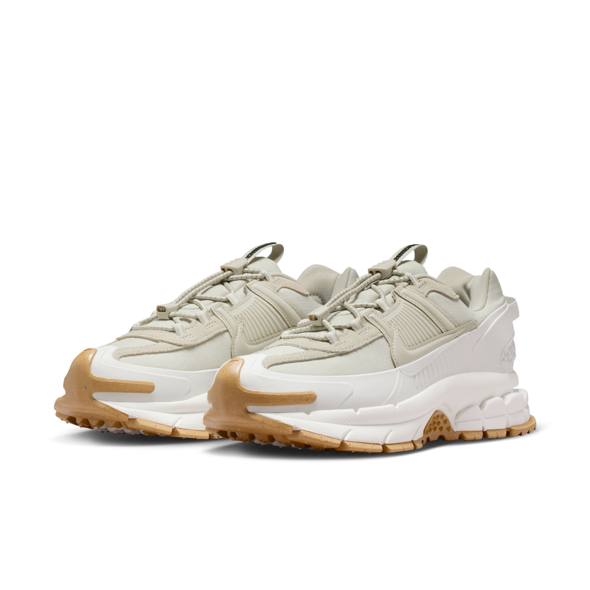 NIKE ZOOM VOMERO ROAM image number null