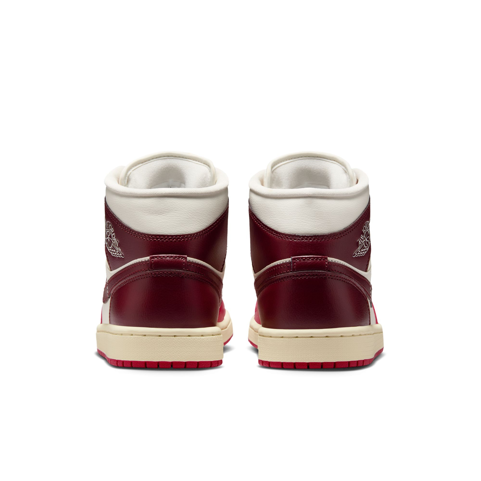 AIR JORDAN 1 MID image number null