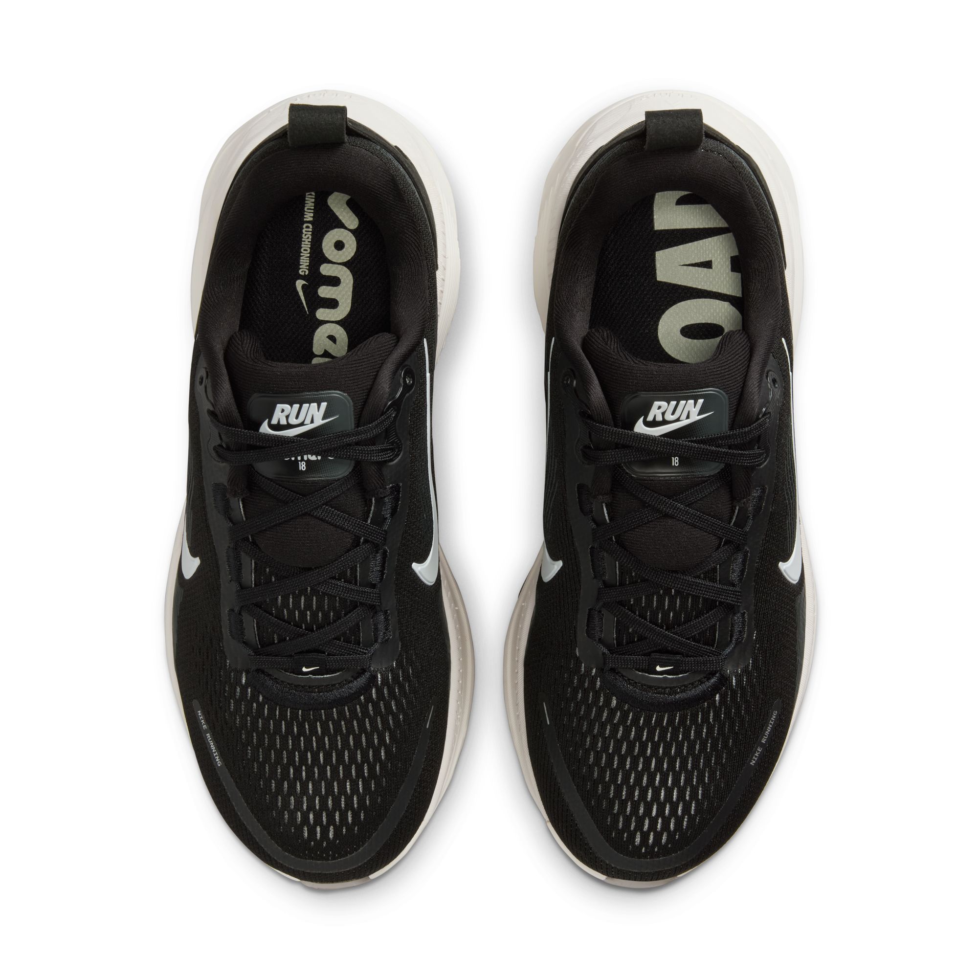 NIKE VOMERO 18 image number null