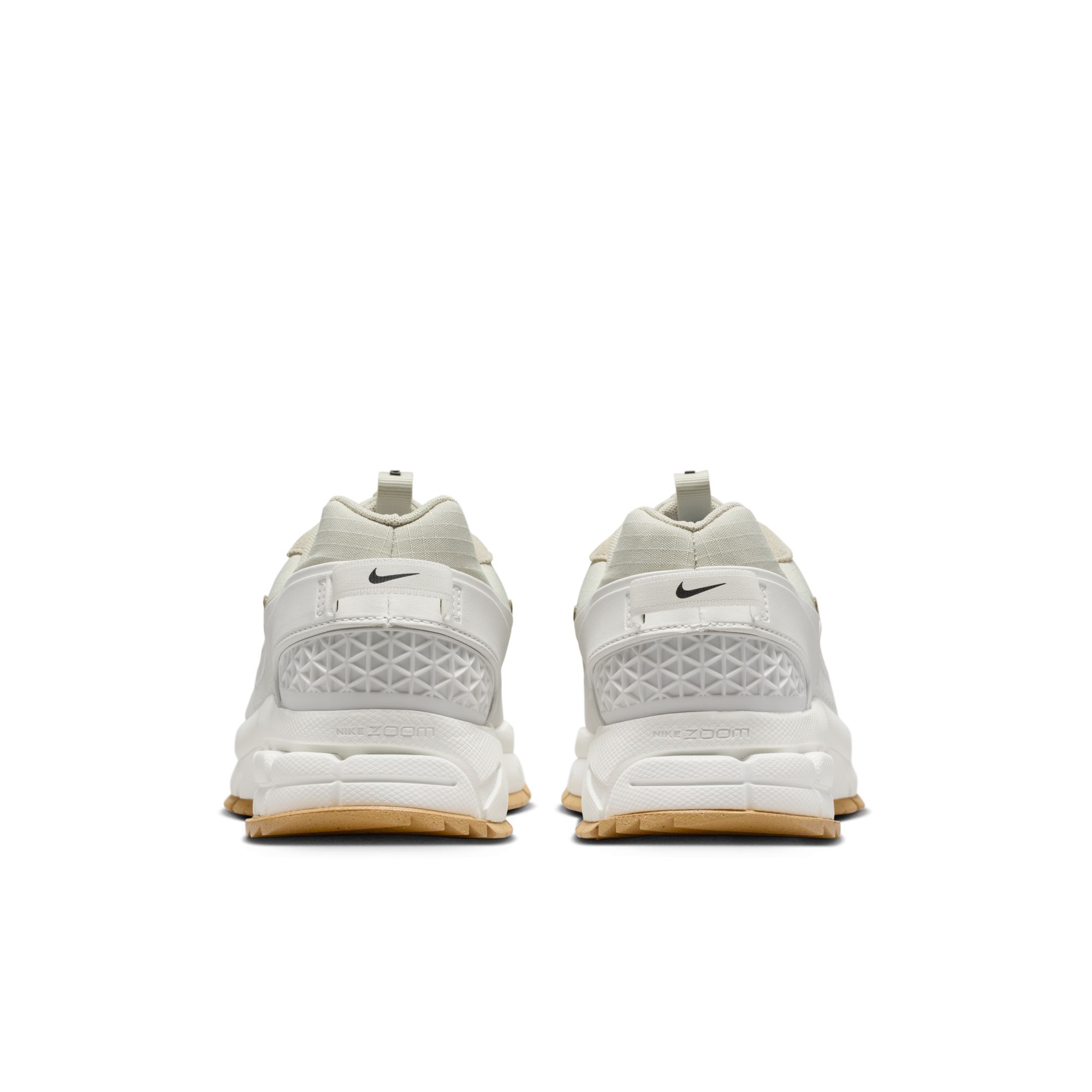 NIKE ZOOM VOMERO ROAM image number null