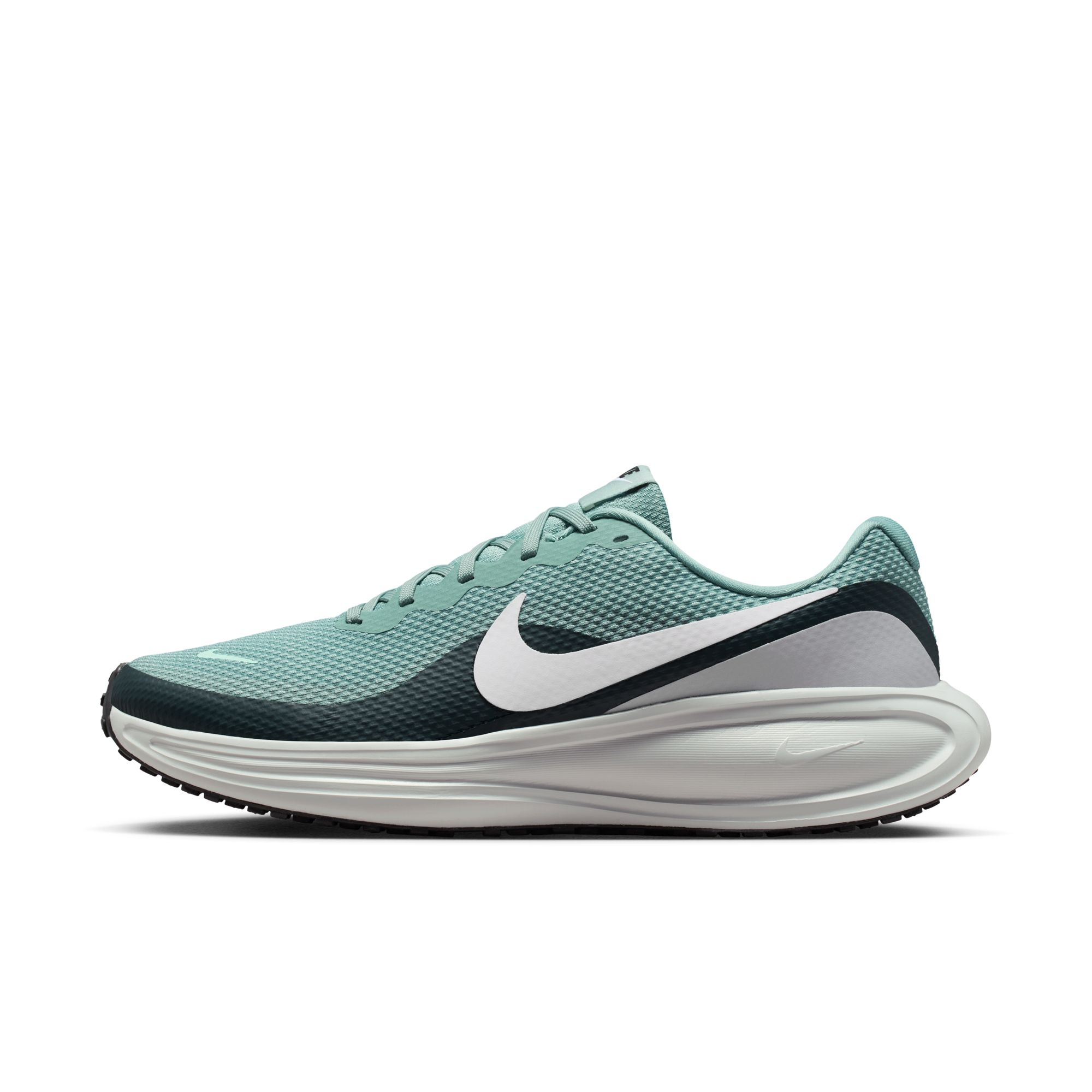 NIKE REVOLUTION 8