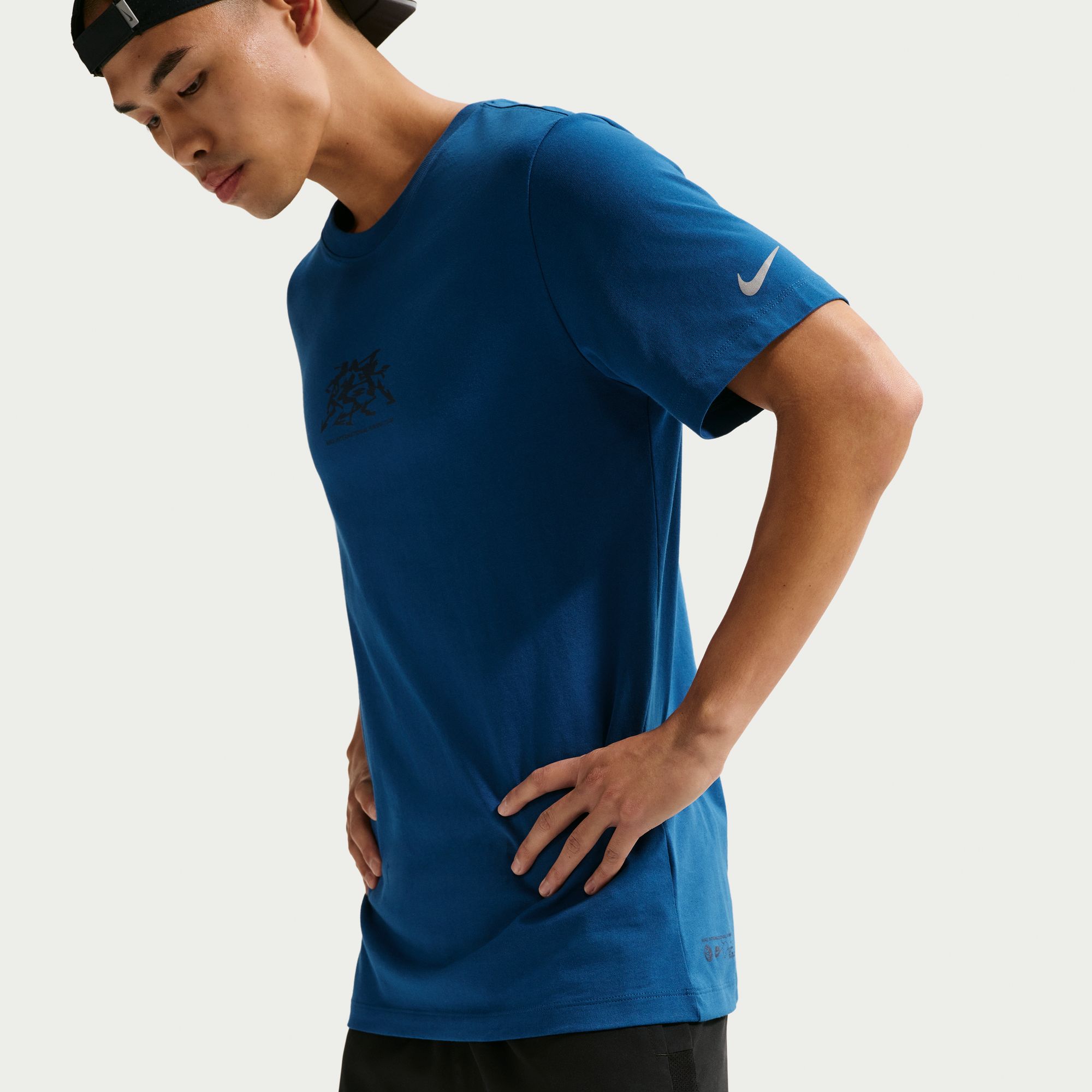 Nike Challenger image number null