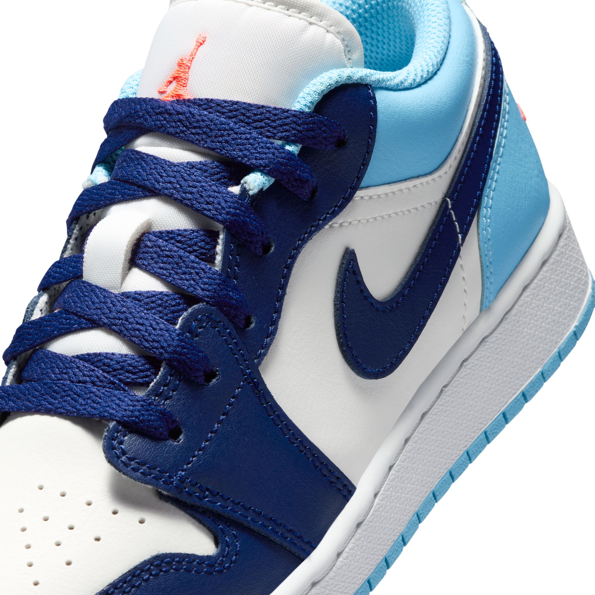 AIR JORDAN 1 LOW image number null